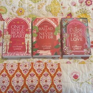 Brand new- Once upon a broken heart bookset